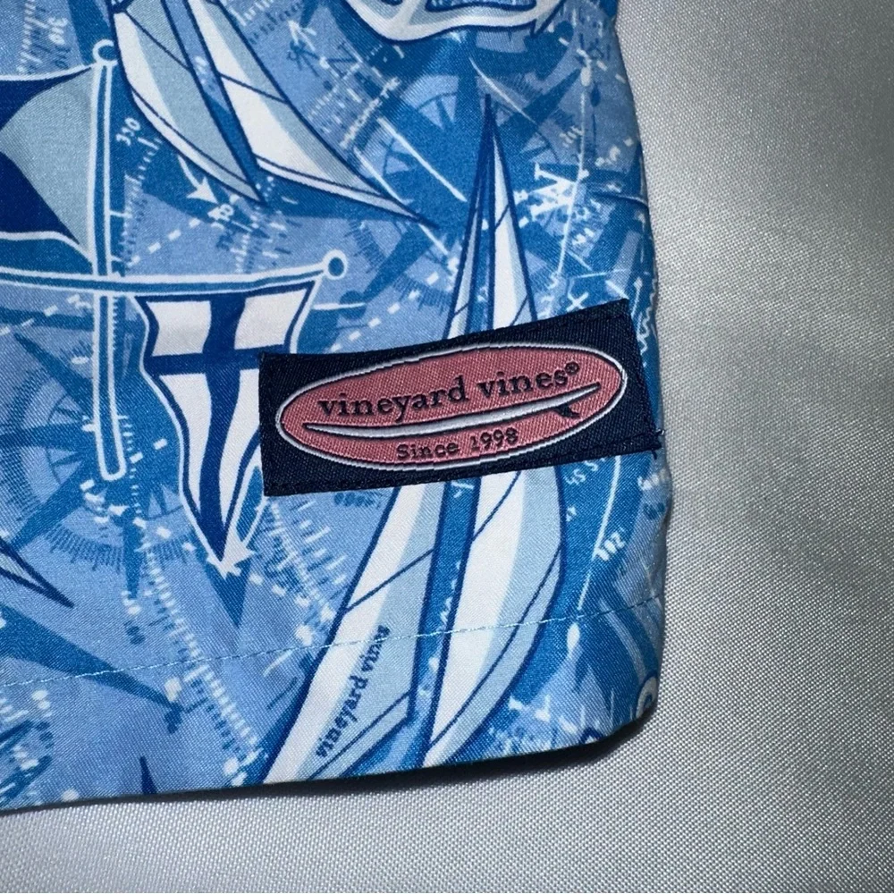 Vineyard Vines Blue Nautical Swim Trunks mens‎ XXL